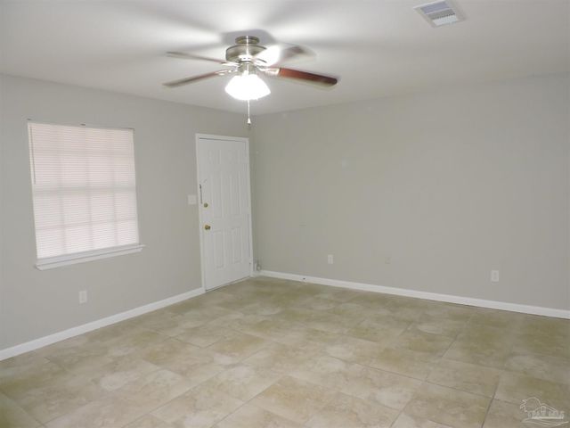 5094 Yacht Harbour Cir, Pensacola, FL 32514