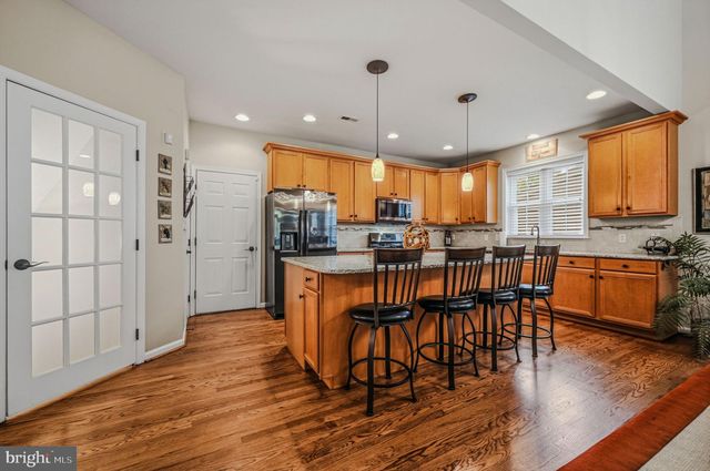 22 PYLES MOUNTAIN LN, Avondale, PA 19311