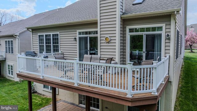 22 PYLES MOUNTAIN LN, Avondale, PA 19311