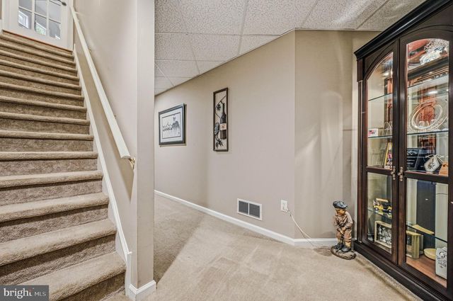 22 PYLES MOUNTAIN LN, Avondale, PA 19311