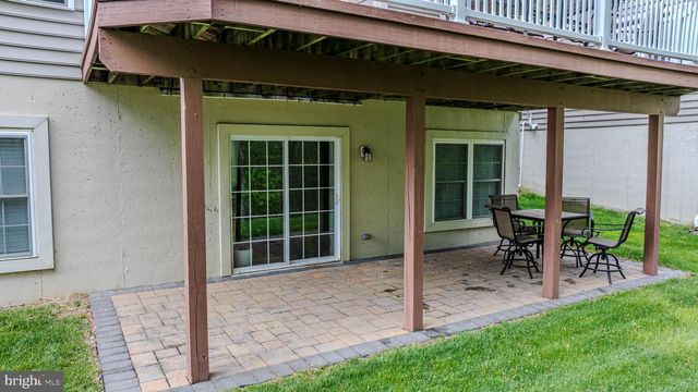 22 PYLES MOUNTAIN LN, Avondale, PA 19311