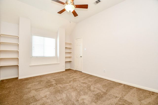 2810 Straight Elm Street, Fresno, TX 77545