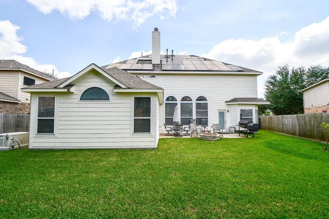 2810 Straight Elm Street, Fresno, TX 77545