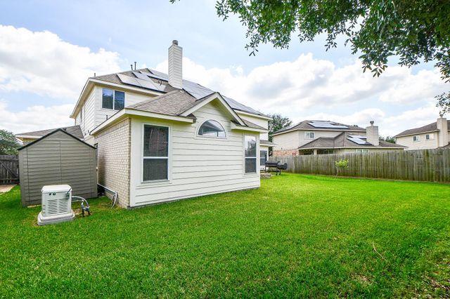 2810 Straight Elm Street, Fresno, TX 77545