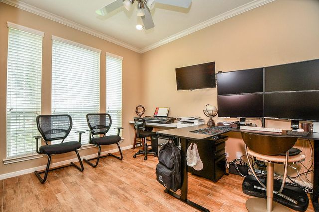 2810 Straight Elm Street, Fresno, TX 77545