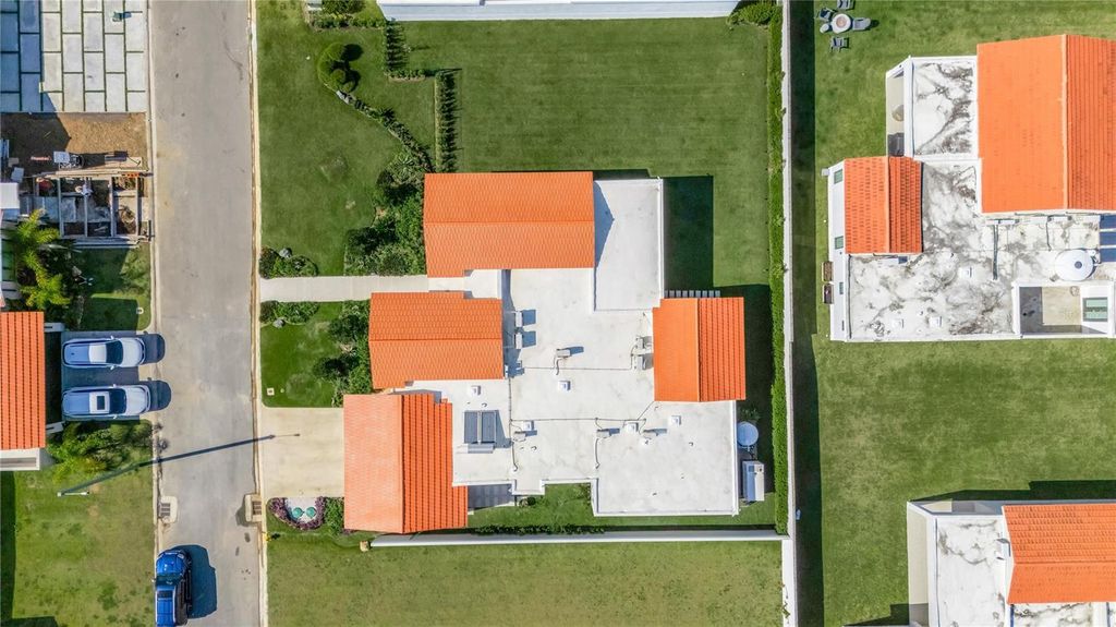 Image 3 of property listing at 765 CAMINO DE LOS ANTURIOS, Dorado, PR 00646