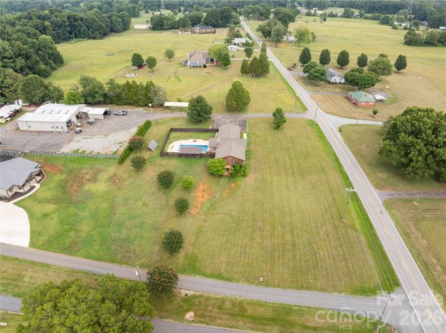 7610 Long Island Road, Catawba, NC 28609