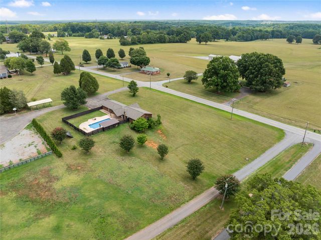 7610 Long Island Road, Catawba, NC 28609