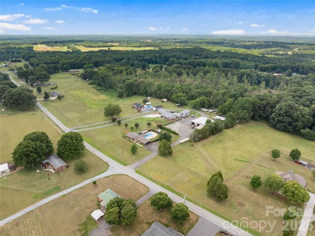 7610 Long Island Road, Catawba, NC 28609