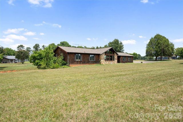 7610 Long Island Road, Catawba, NC 28609