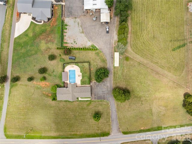 7610 Long Island Road, Catawba, NC 28609