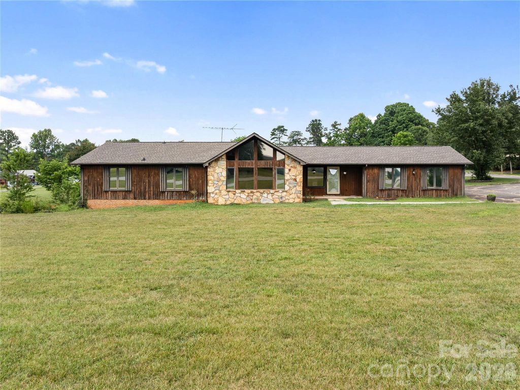 7610 Long Island Road, Catawba, NC 28609