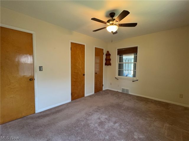 1942 E 41st Street, Ashtabula, OH 44004
