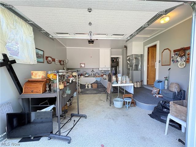 1942 E 41st Street, Ashtabula, OH 44004