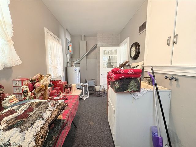 1942 E 41st Street, Ashtabula, OH 44004