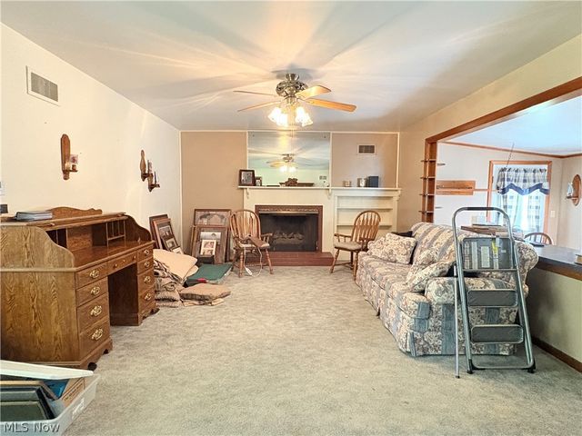 1942 E 41st Street, Ashtabula, OH 44004