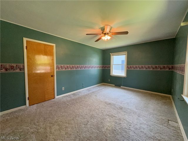 1942 E 41st Street, Ashtabula, OH 44004