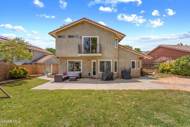 4819 Vitrina Lane, Palmdale, CA 93551