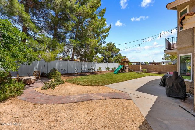 4819 Vitrina Lane, Palmdale, CA 93551