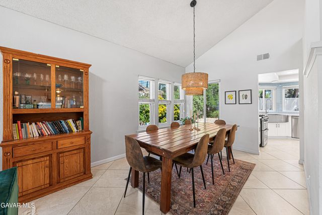 4819 Vitrina Lane, Palmdale, CA 93551