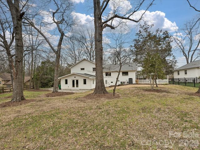 6500 Windyrush Road, Charlotte, NC 28226