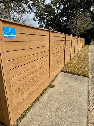 650 NE Country Club Avenue, Fort Walton Beach, FL 32547