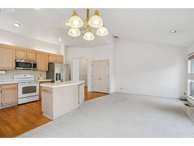 32545 Sw JULIETTE Dr, Wilsonville, OR 97070