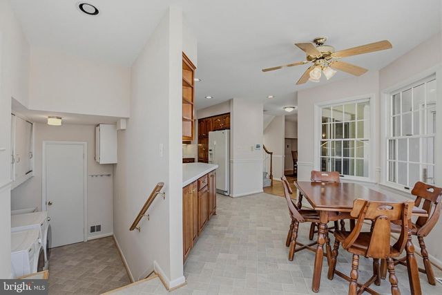 4102 LANDGREEN ST, Rockville, MD 20853