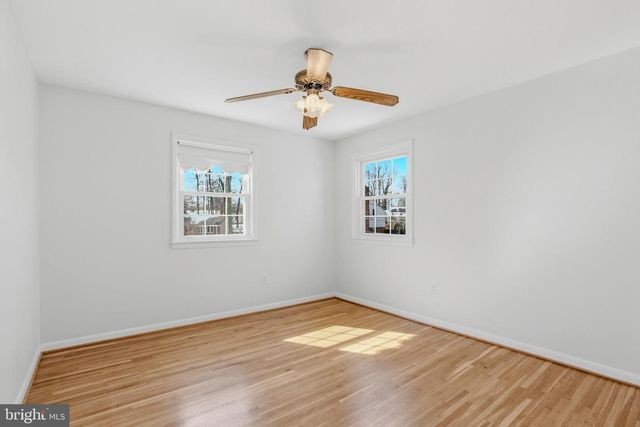 4102 LANDGREEN ST, Rockville, MD 20853