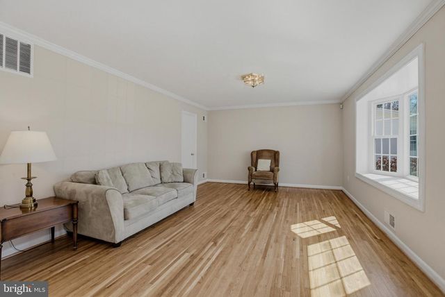 4102 LANDGREEN ST, Rockville, MD 20853