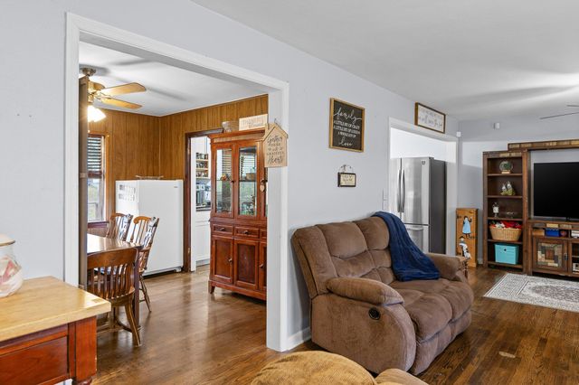 1102 Collins Circle, Chattanooga, TN 37411