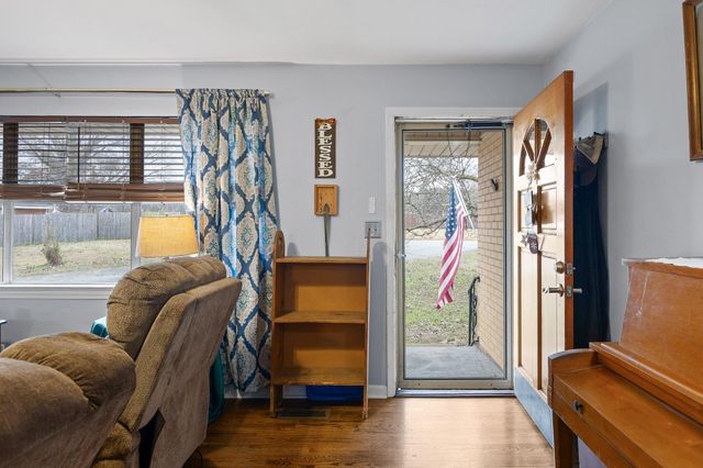 1102 Collins Circle, Chattanooga, TN 37411