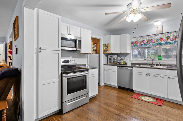 1102 Collins Circle, Chattanooga, TN 37411