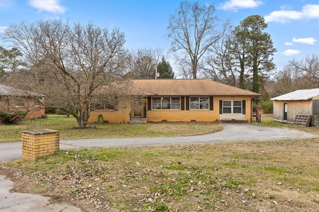 1102 Collins Circle, Chattanooga, TN 37411