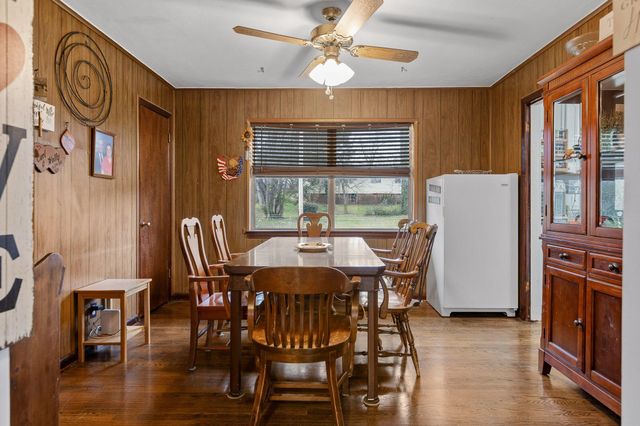 1102 Collins Circle, Chattanooga, TN 37411