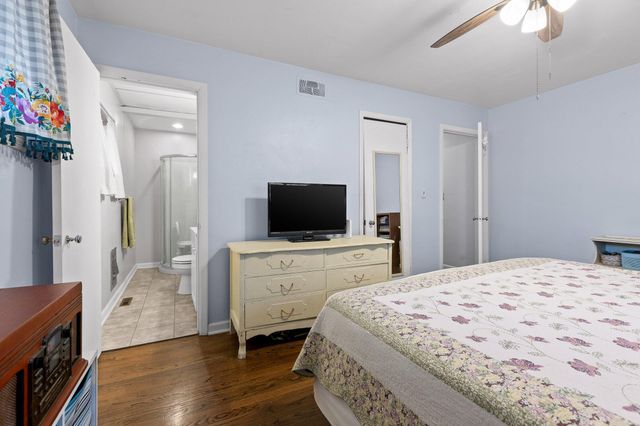 1102 Collins Circle, Chattanooga, TN 37411