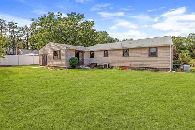 188 Poland Ave, Tewksbury, MA 01876