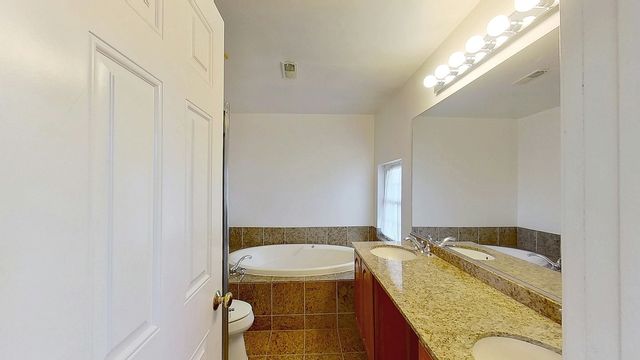 418 E Hillside Avenue, Barrington, IL 60010