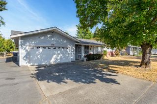 905 SE Fern Street, Grants Pass, OR 97526