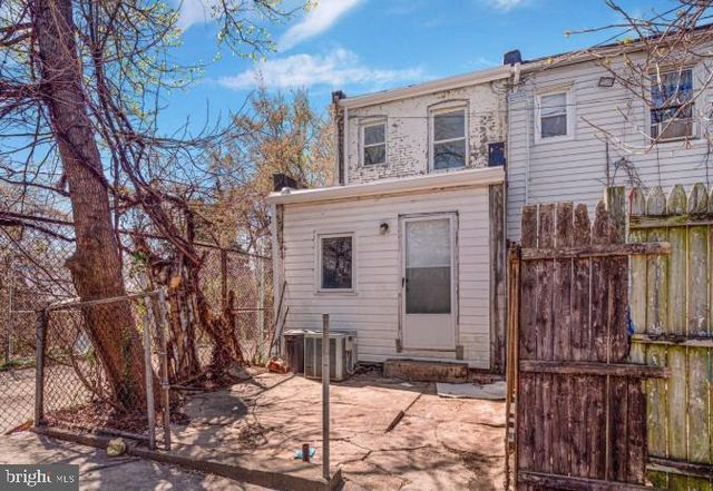 647 S PULASKI ST, Baltimore, MD 21223