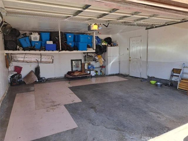 431 E Avenue R6, Palmdale, CA 93550