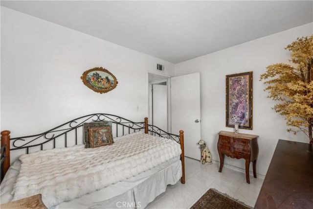 1745 Holly 302, Glendale, CA 91206