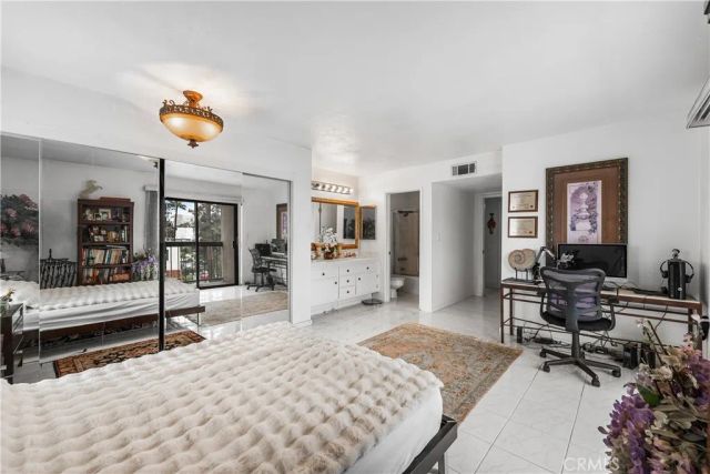 1745 Holly 302, Glendale, CA 91206