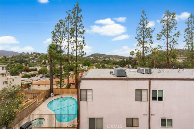 1745 Holly 302, Glendale, CA 91206
