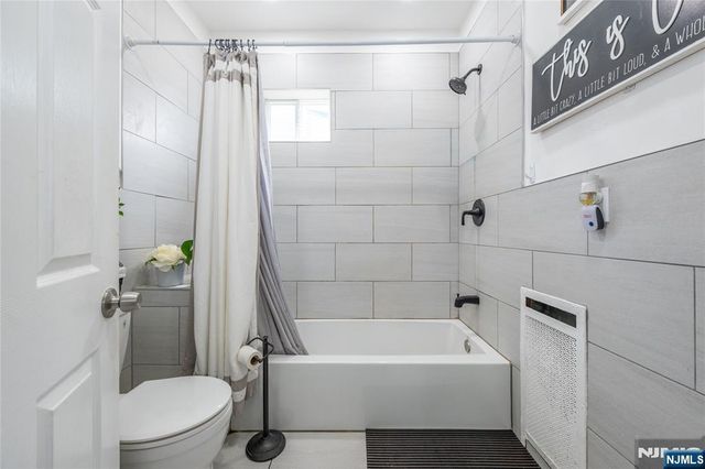 129 Howard Avenue, Passaic, NJ 07055