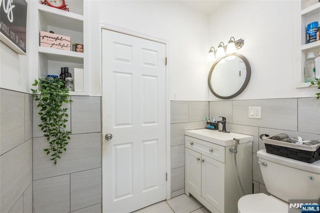 129 Howard Avenue, Passaic, NJ 07055