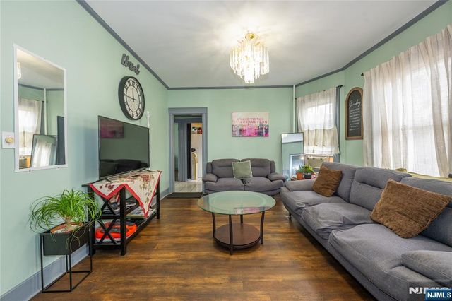 129 Howard Avenue, Passaic, NJ 07055