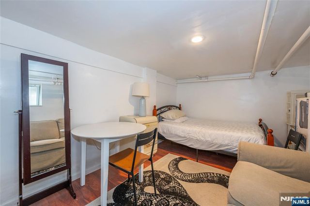 129 Howard Avenue, Passaic, NJ 07055