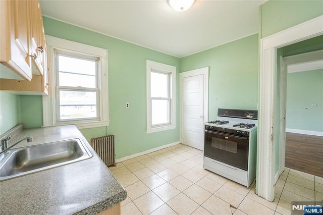 129 Howard Avenue, Passaic, NJ 07055