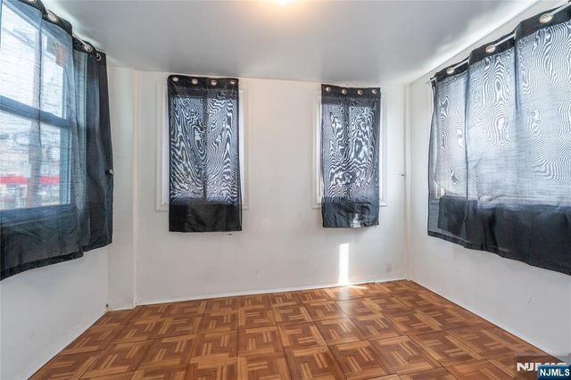 129 Howard Avenue, Passaic, NJ 07055